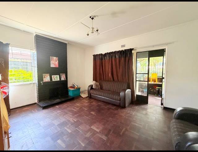3 BEDROOM HOUSE FOR SALE IN VANDERBIJLPARK CW 5